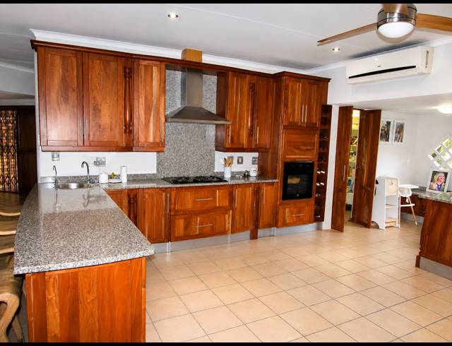 1.60HA SMALLHOLDING FOR SALE IN WHITE RIVER ESTATES